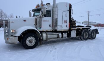 2015 PETERBILT 367 T/A Winch Truck